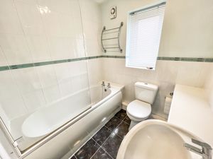 BATHROOM- click for photo gallery